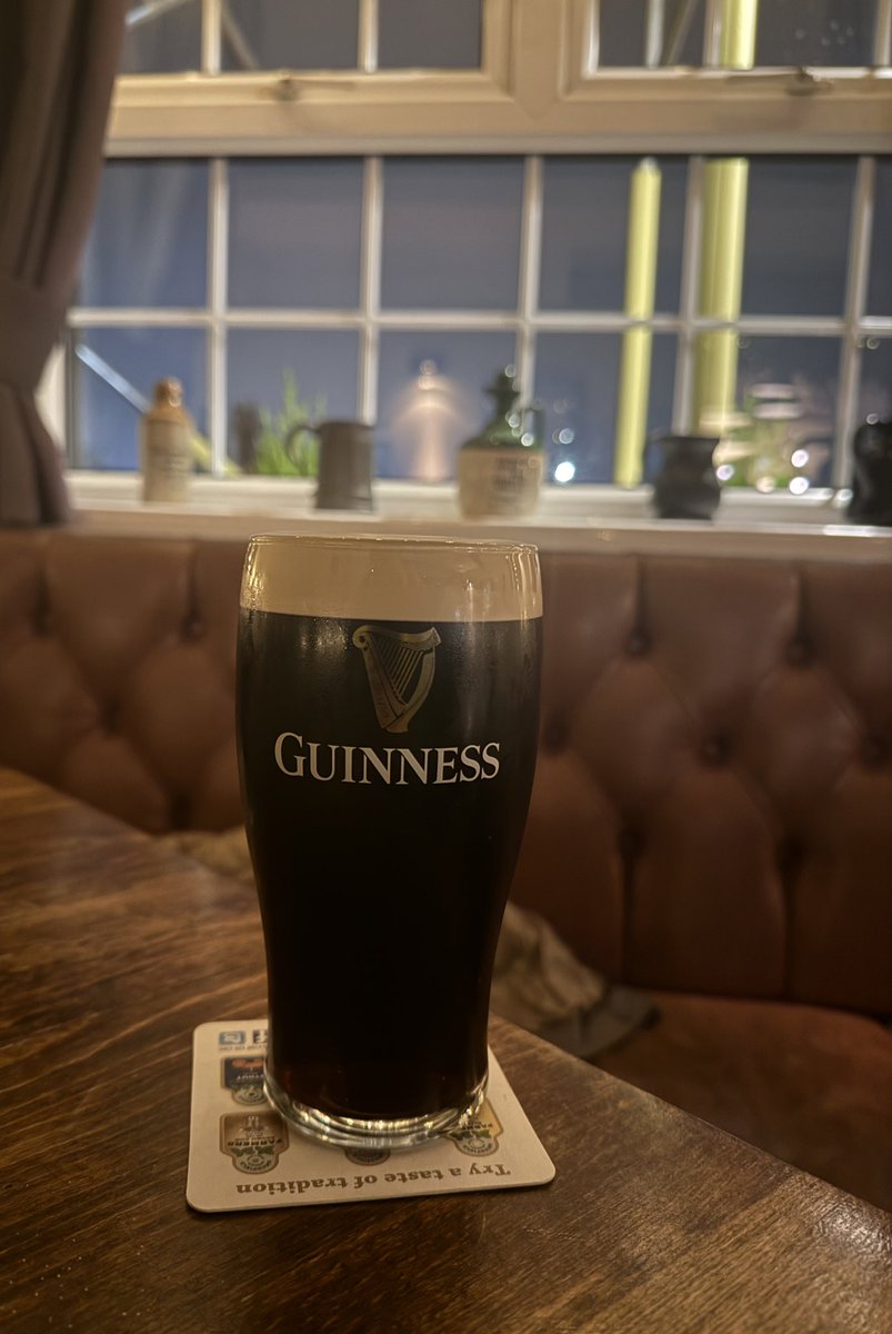 The Crown And Anchor - Barnsley. 

🥛 

#Guinness #PintsofG #PintsoGuinness