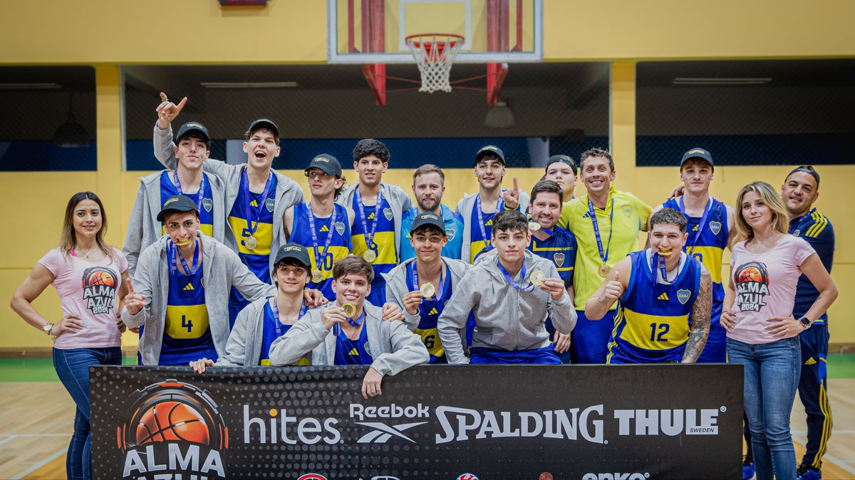 ¡La U17 masculina campeona! 🙌🏆

Los chicos se quedaron con el Torneo Internacional El Alma Azul disputado en Chile.

¡FELICITACIONES! 👏

#DaleBoca 🔵🟡🔵