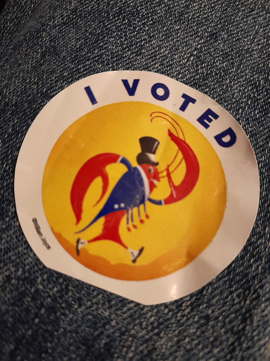 I voted for freedom 

I voted to save our democracy 

 I voted  for my right to choose

I voted  against hate 

I voted for my daughter's future 

I voted for <a href="/KamalaHarris/">Kamala Harris</a> #electionday2024 
#KamalaHarris 
#Vote2024 
#VoteKamala 
#USElection2024
