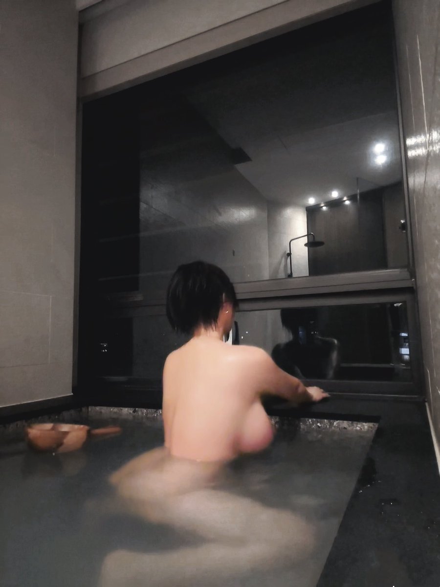 有人可以推薦臺北地區的情慾按摩嗎？
顏值跟技術對的起價錢的