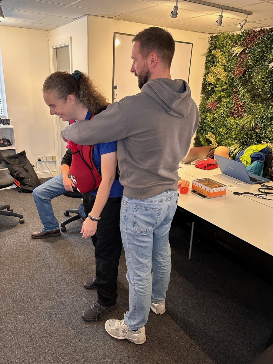 SpiritExecutiv1's tweet image. Yesterday the whole of Team Spirit undertook the ‘Emergency First Aid at Work’ course, to benefit both the office team at Spirit Executive and the Spirit Marketing &amp;amp; Events team when offsite. With a huge thank you to Emily Payne of GJP Health for the fantastic training.