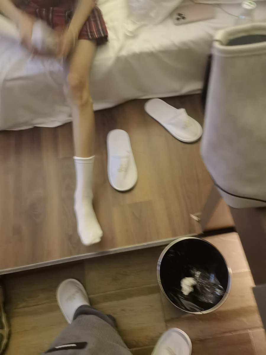 Julie Wang tweet media