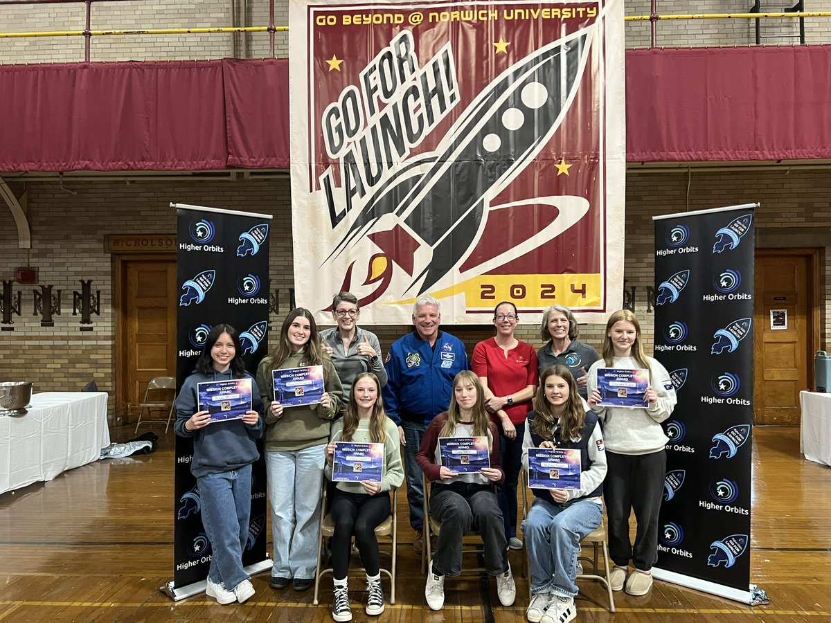 HigherOrbits's tweet image. This weekend we had a blast working with stellar students in Vermont for the 1st time at Go For Launch! in cosmic collaboration with Norwich University. 

With students like this, our future is bright!!!

Honored to be in their community!

#SpaceInspires #STEM @norwichnews