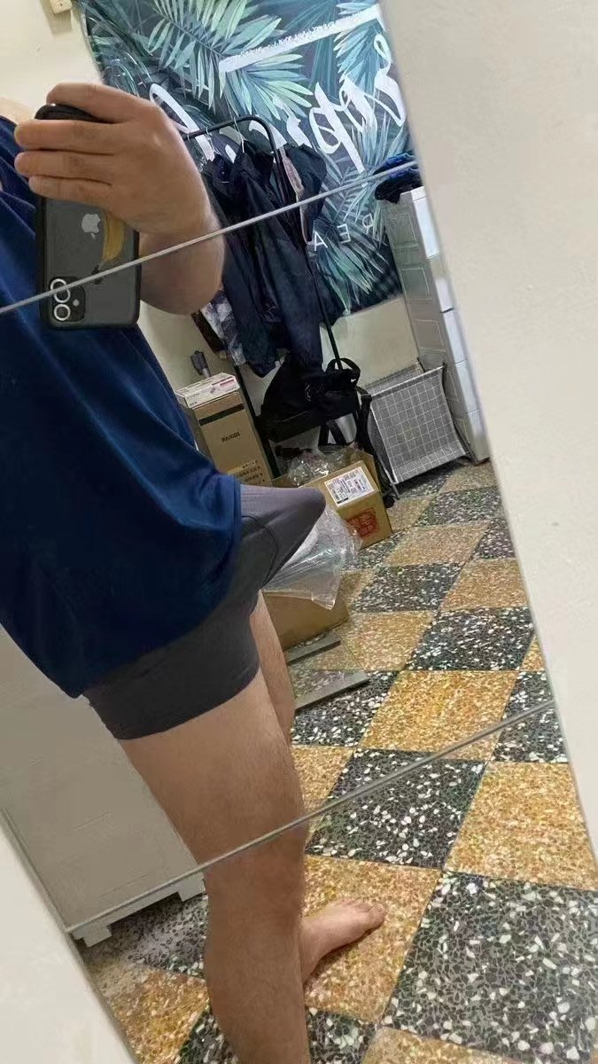 夜深了，欲望就来了。有在广州的倒膜同好吗？一起玩？#倒膜   #臀膜