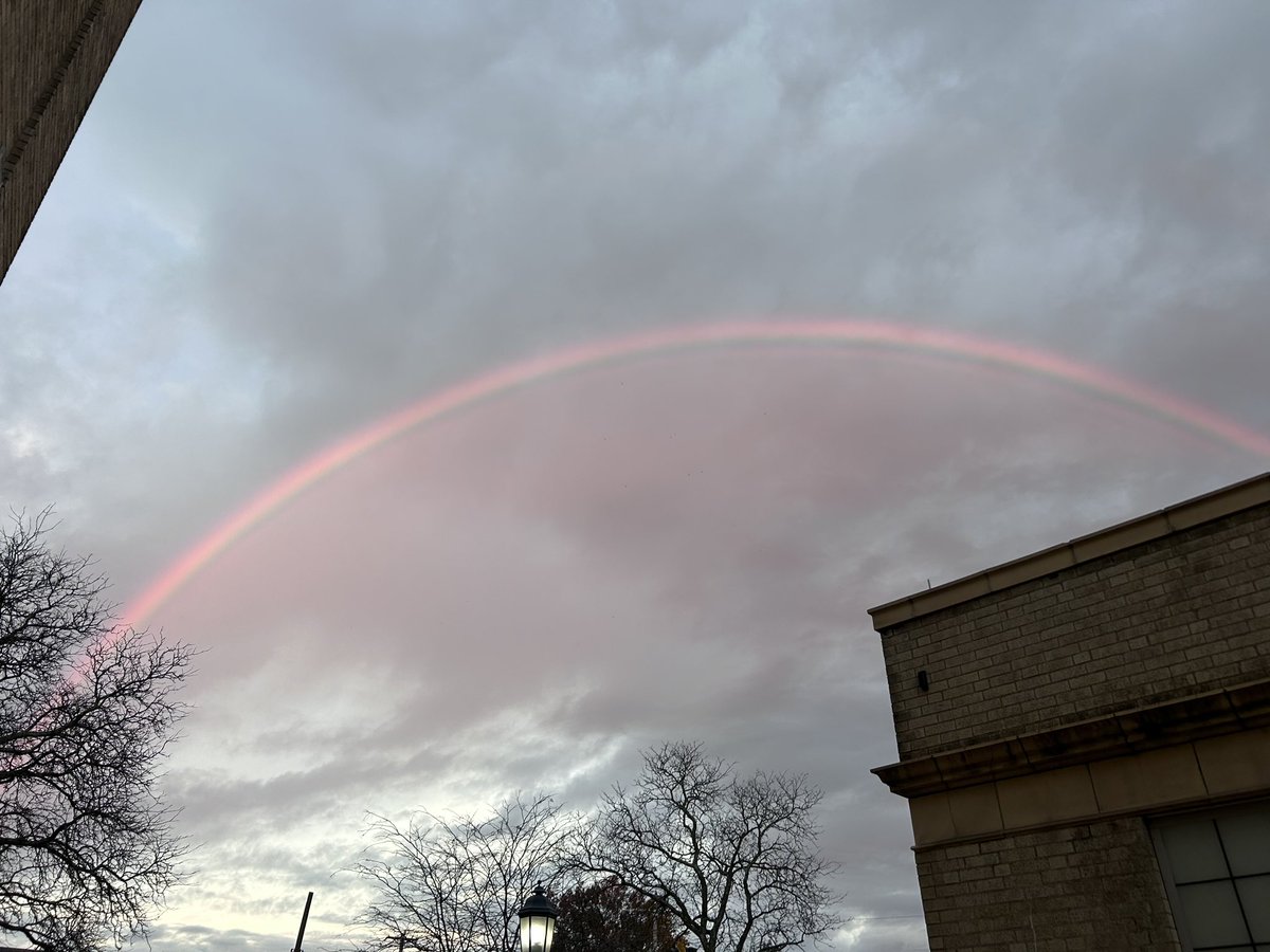 Swifties_Vote_'s tweet photo. The polls in Pittsburgh opened with a full rainbow overhead 🌈 let’s go team! #swifties4kamala #pittsburgh #ElectionDay #PennsylvaniaVotesKamala https://t.co/RaeV1ViNj1