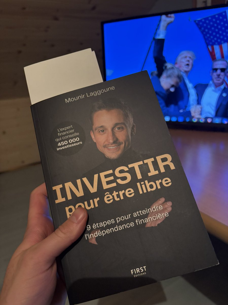 CTT_Dev's tweet photo. C’est parti, je commence la lecture du livre de @moonlaggoune @finaryhq #finary #finance https://t.co/VmRHV5wpZk
