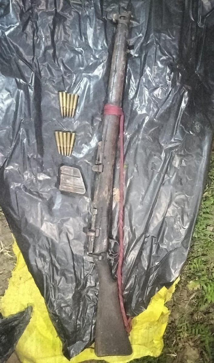 Four persons arrested  by Darrang Police in connection with the planning for rhino poaching at Orang National Park.
1. Nur Hussain
2. Abul Hussain,
3. Jaffar Ali,
4. Nur Islam have been And seized one .303 Rifle with ammunition, 3 mobile handsets, five motorcycles and camping