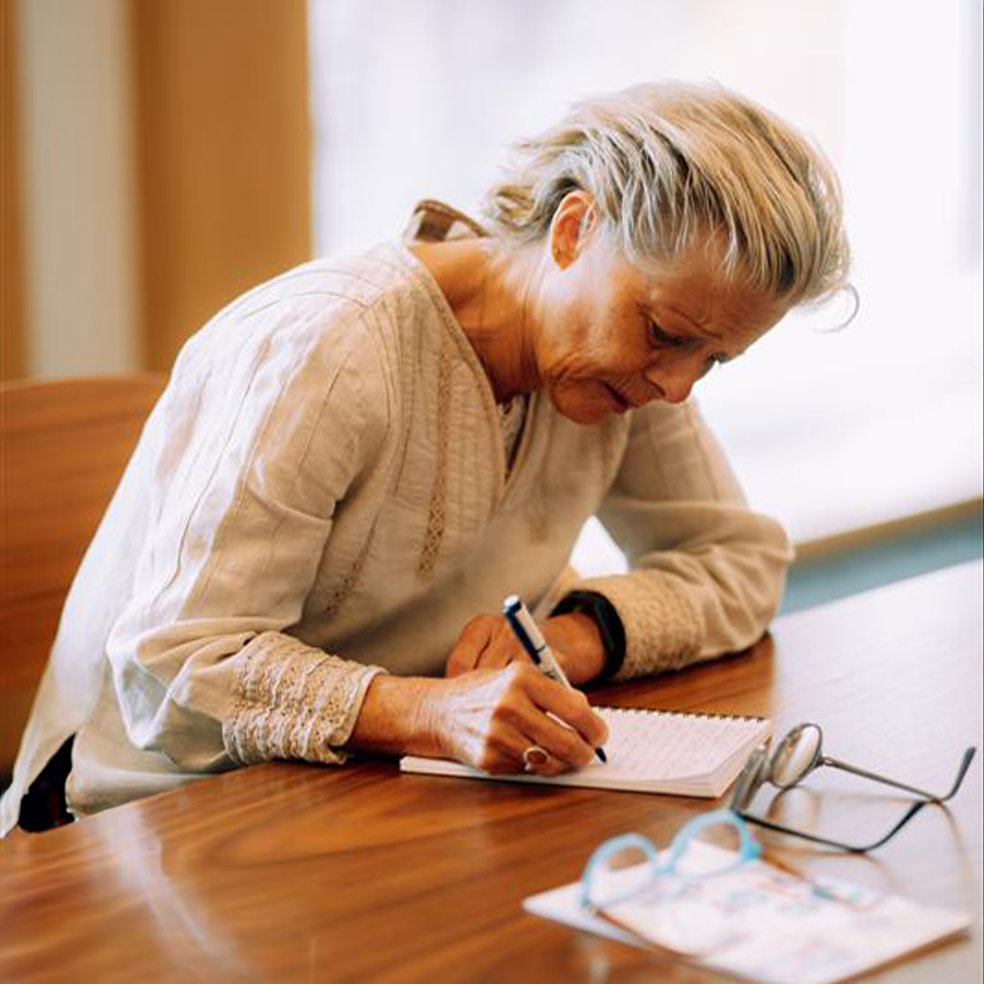 Op 9 november vindt voor de zevende keer het Groot Dictee der Nederlandse Taal plaats. Help jij mee om de OBA dit dictee te laten winnen? ✍ Meld je dan nu aan: bit.ly/3UDzvCx

📅 9 november
⏰ 10:00 - 13:00
📍 OBA Oosterdok