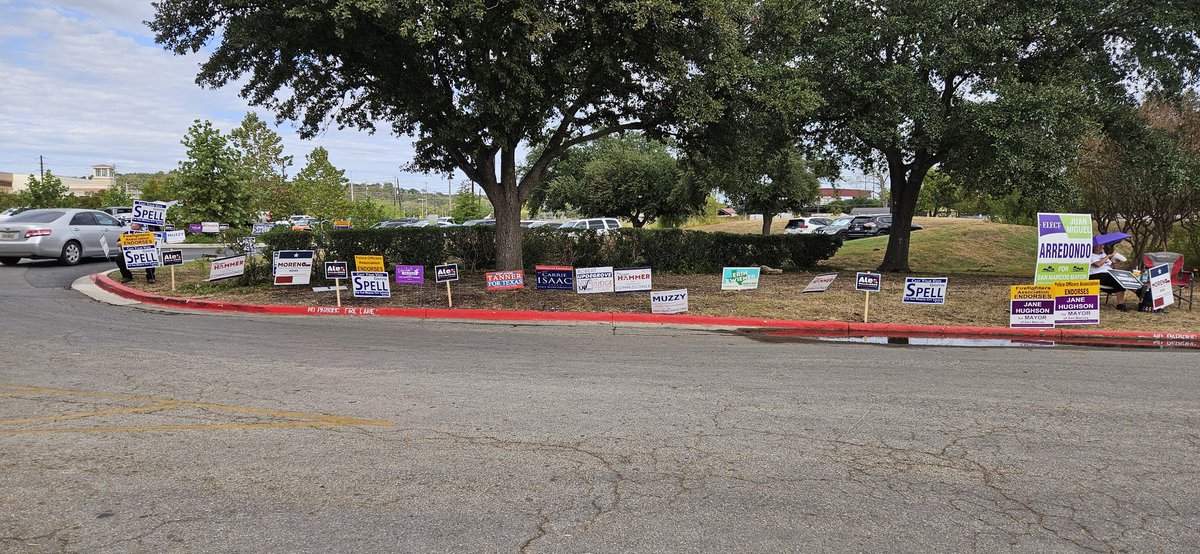 RyanClaycamp's tweet photo. Campaign supporters and candidates are out here making a last push to reach voters before they cast their ballots. #SMTX #ElectionDay #Election2024 #electionday2024 #GeneralElection https://t.co/ld4OA38p5Q
