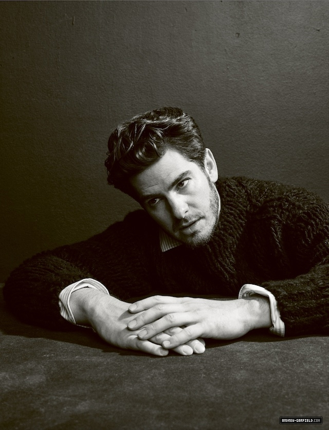 agarfield_com's tweet photo. 📸 Andrew Garfield for Porter.
🔗 https://t.co/Xk7wRwmIQY https://t.co/pFaPM70VcL