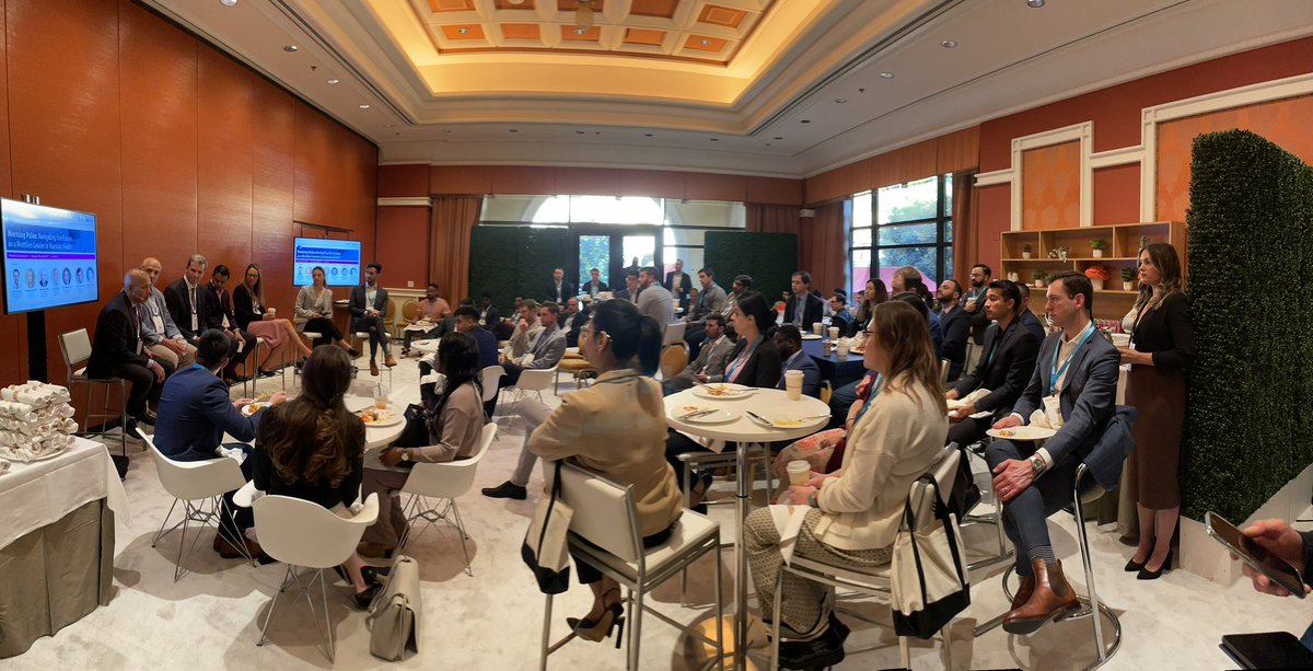 Grateful for the impressive 7:00am turnout #VIVA24. The lively led by Dr. Fereydooni <a href="/StanfordVasc/">Stanford Vascular</a> &amp; Dr. Yearwood <a href="/uclaVIR/">UCLA IR</a> The passion in the room was undeniable! 🌟 Huge thanks to our panelists for their dedication to cultivating the next generation.