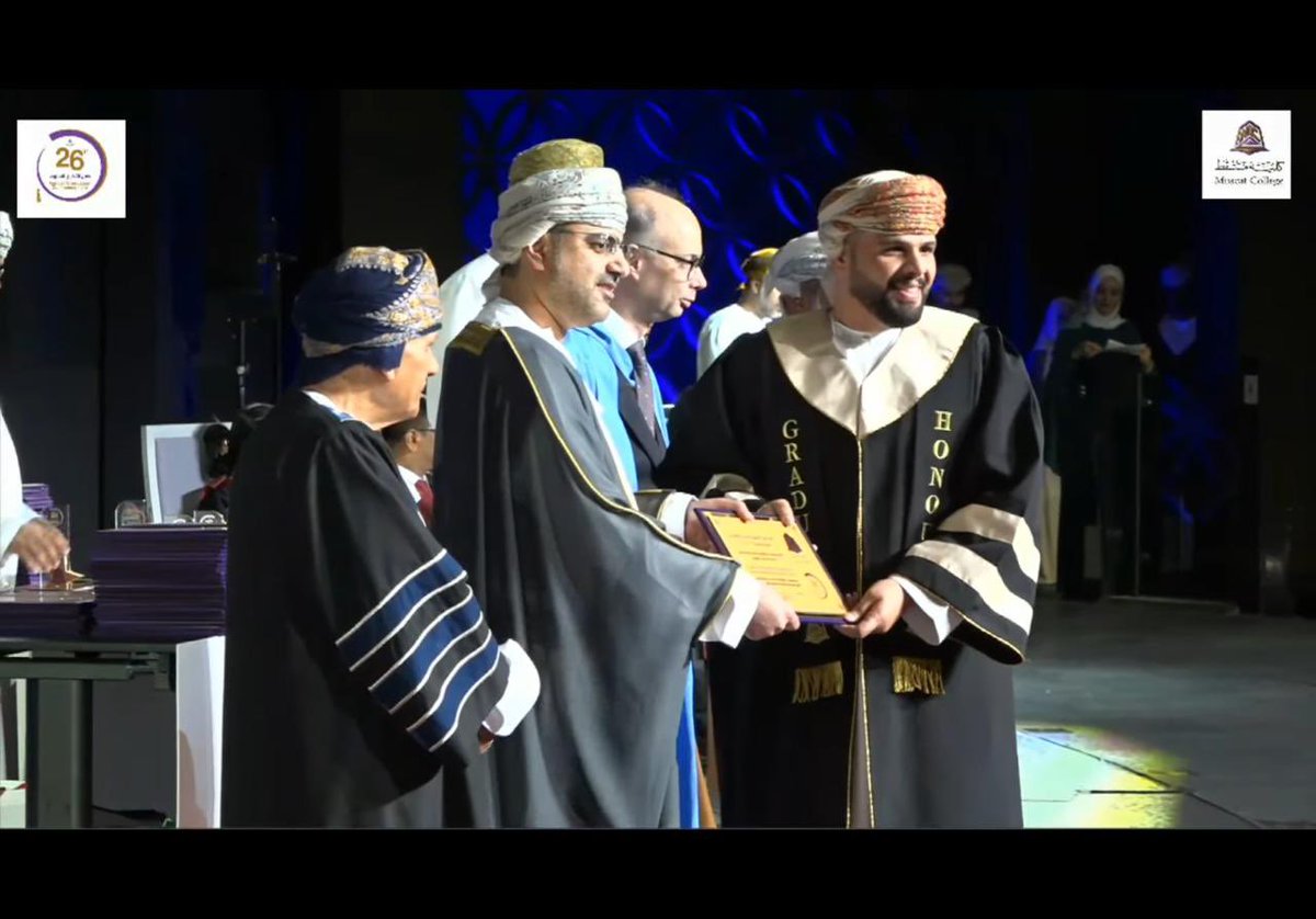 #العمل_الجاد والشغف يصنعان المستحيل، 
أخي #شامس هو خير مثال على ذلك، بهمته العالية وشخصيته القوية وروحه النبيلة، 
لم يتردد يومًا في التعاون والسعي ليضئ النجاح لمن حوله. 

نبارك لك رفع راية التخرج
والله ننشد أن يكون يومك هذا بداية لمسيرة فخر ملؤها الإنجازات 
بطموحك اللامحدود.