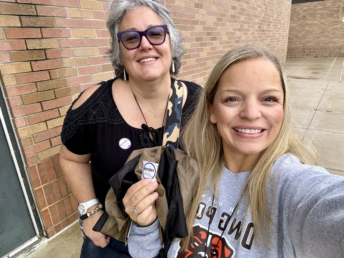 Get out and VOTE! 🗳️