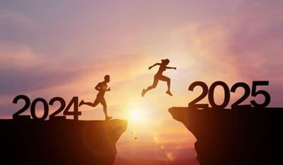 WealthBrett's tweet photo. Economists make projections and fools make predictions – expectations are another matter. You can expect we'll still be talking about these 10 priorities in 2025. https://t.co/XBmsxkYWI5 https://t.co/5FWe7SptjZ