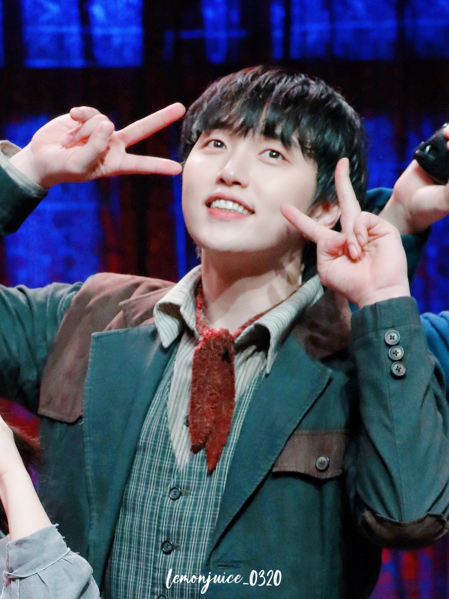 【241105】 #쿠로이저택엔누가살고있을까 무대인사 

#B1A4 #산들 #삼돌 #SANDEUL 
<a href="/SANDEUL920320/">삼돌</a>