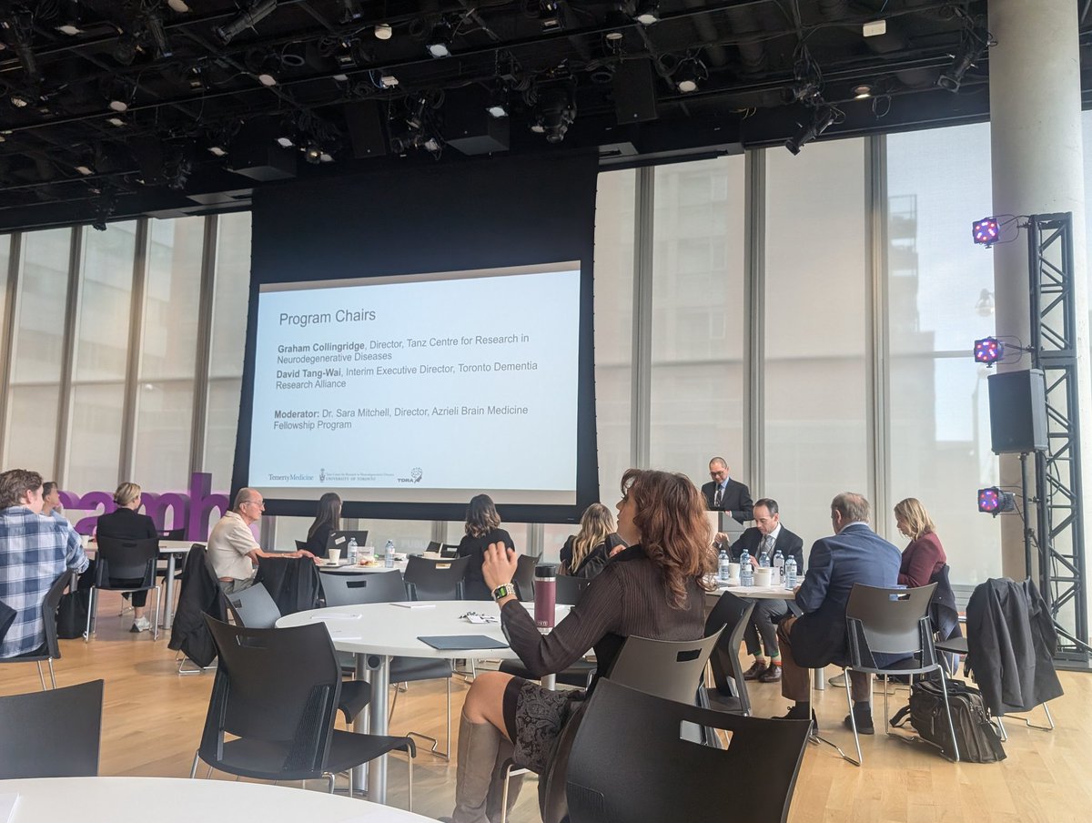 SamarElsheikh's tweet photo. @TorontoDementia 
I am thrilled to present and participate in the Temerty-Tanz-TDRA workshop: Discovering the Links between #Dementia &amp; #Depression @CAMHResearch https://t.co/cBu0Im4Upu