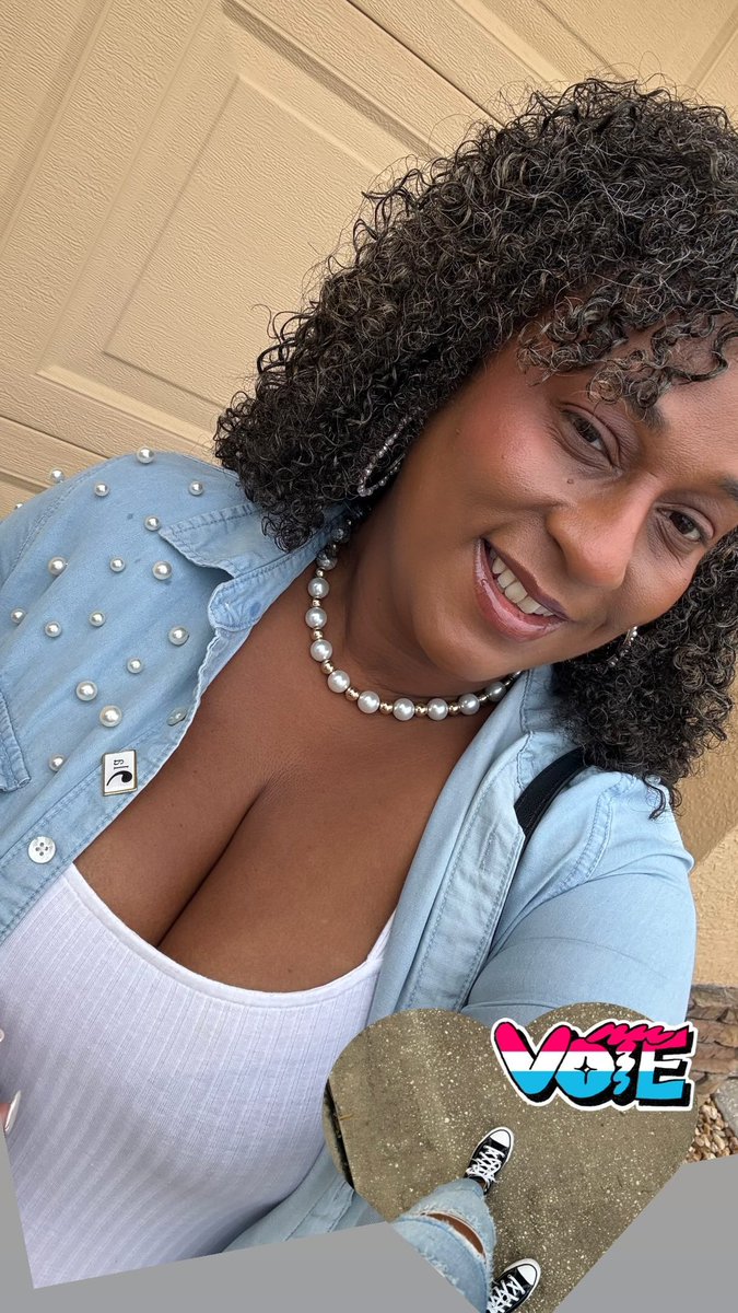 Let’s make history 💙🗳️👩🏽‍💼