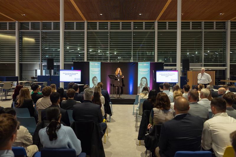 UniofBath's tweet image. We had a wonderful time at the @BathSofM Placement Awards Celebration last month! 🏆
It was fantastic to come together and celebrate the incredible achievements of our students. Here are some of our favourite pictures from the night!