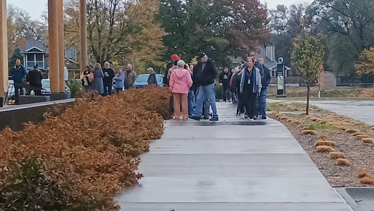 Dangerously Harmless tweet media