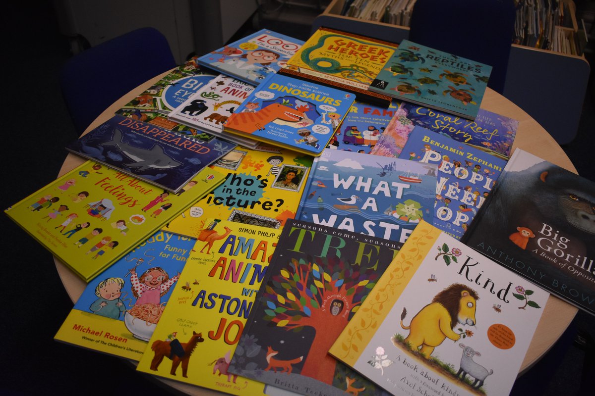 SheerhatchPS's tweet image. Welcome back after half term!  What a wonderful treat to receive all these books from @Supportyoursch @Petersbooks .  Lots of great non fiction books for the Sheerhatch Willington library!  Thank you!