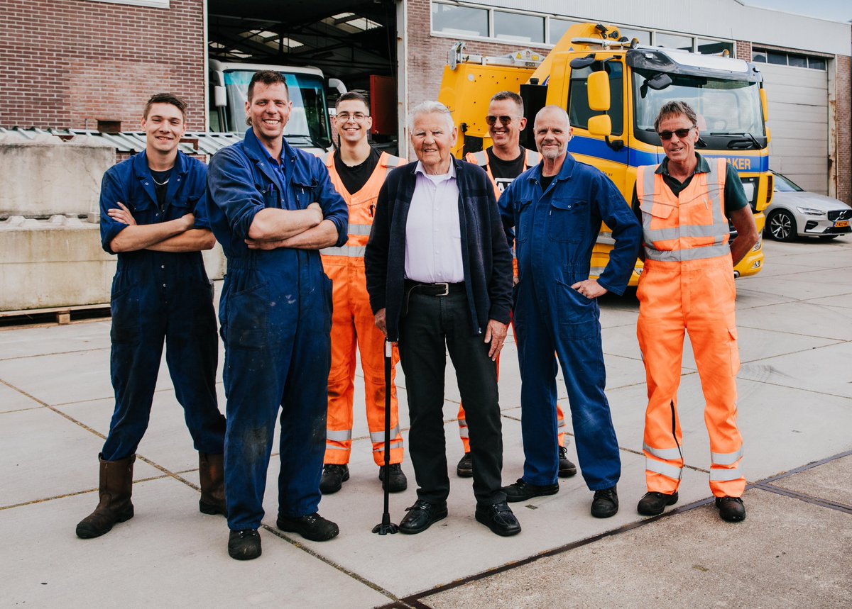 Twee kleine bedrijven voerden de lijsten aan van de snelste IM-bergers in het kwartaal van 24Q3. Automobiel- en Takelbedrijf Schoenmaker in Avenhorn (100% score) en Besems Recovery Service in Tilburg (snelste berger). 
bit.ly/3YuBaLY