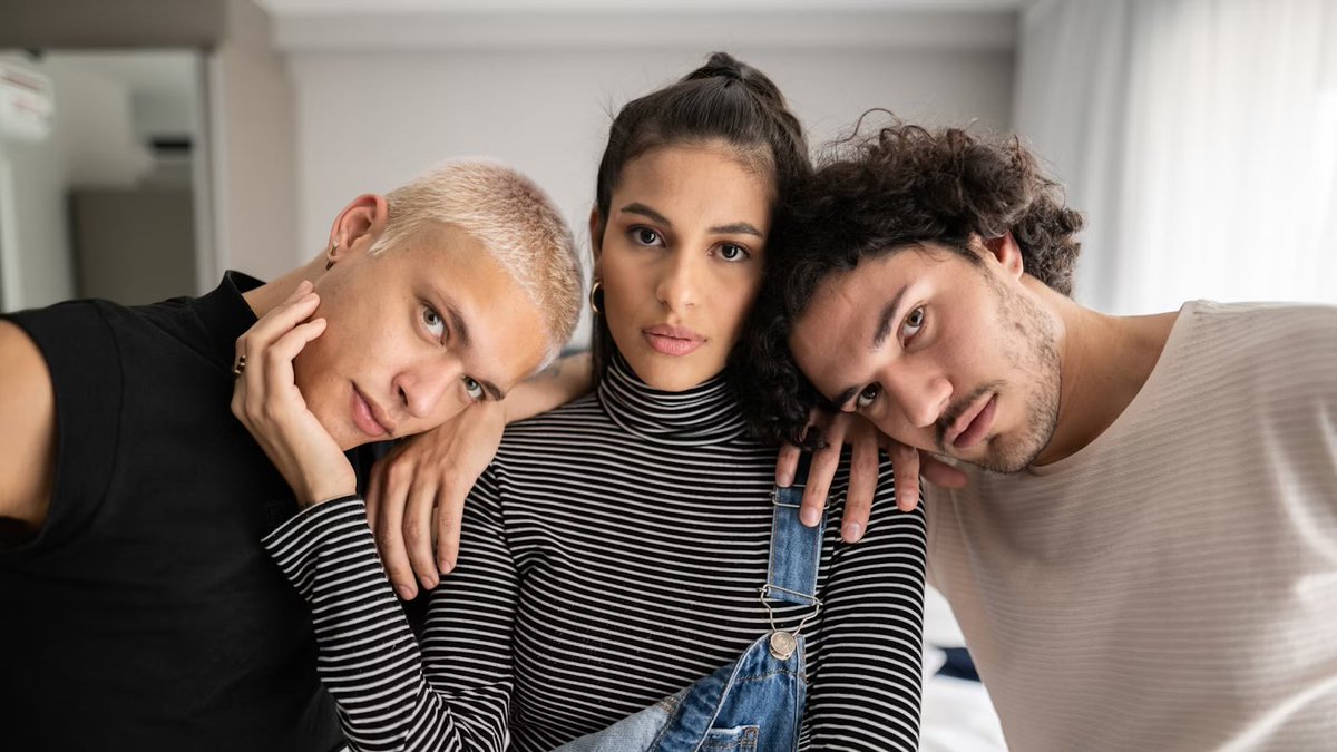 Kamala Harris on polyamory:

"Just greedy af"