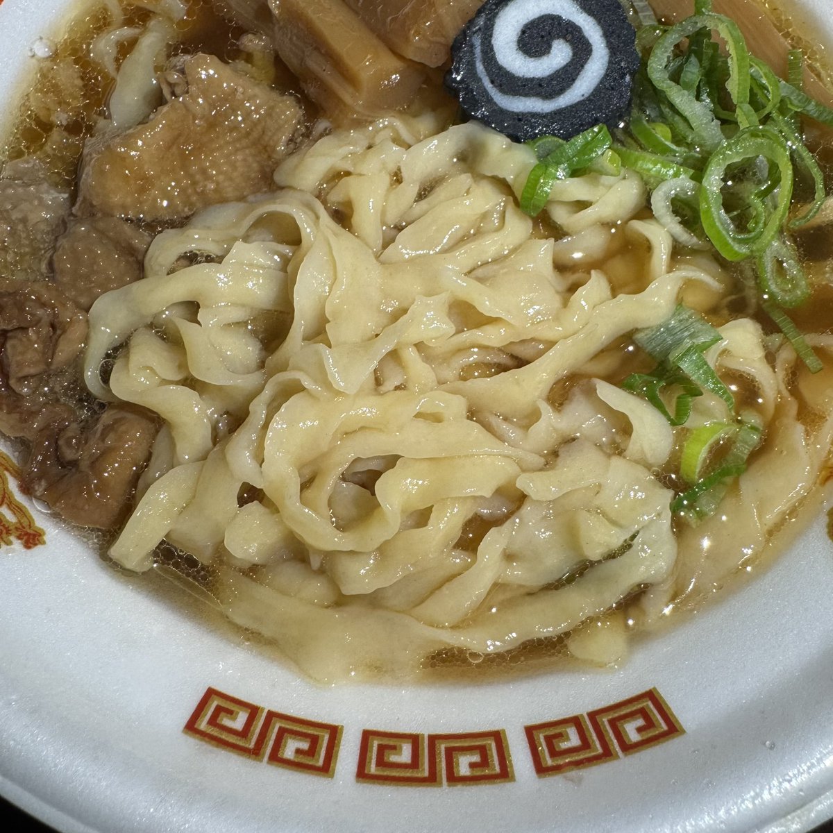 YURA_DAYO's tweet photo. #TOKYORAMENSHOW 🆚 #大つけ麺博
inつくば2024
3日目、4日目だけでしたが今回もとても貴重な経験が出来ました✨
普段絶対に一緒に働く事が出来ない方々とのお手伝いはとても緊張しましたが楽しくお手伝いできて良かったです🥹
ありがとうございました🙇♀️💕
#松屋製麺所
#ドラゴンラーメン
#ゆらーめん https://t.co/2xPiTHZxX6