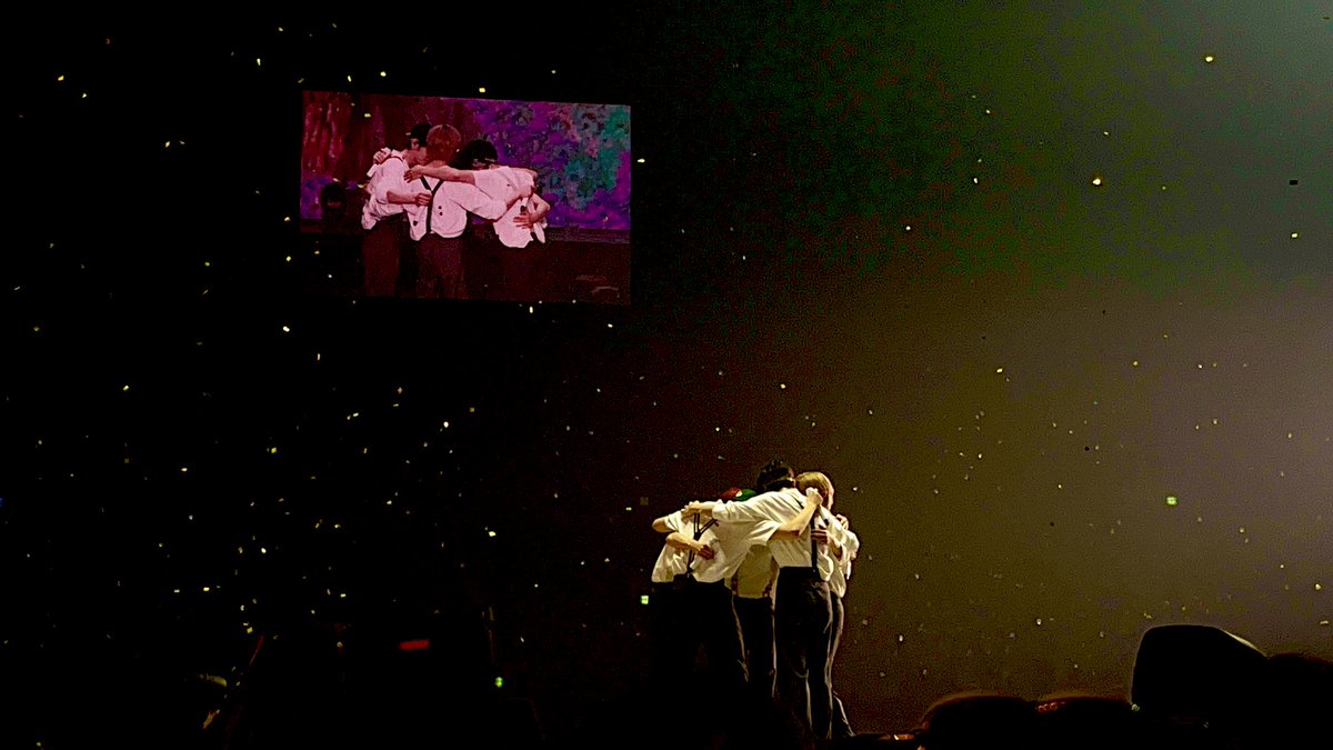 #2024MAMAVOTE #tomorrowxtogether 
이 포스트 본 깅들!!! rt만 해도 참여되니까 1초만 투자해줘요♡