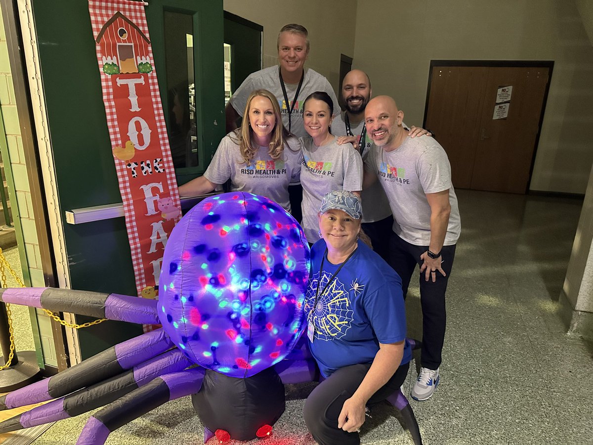 TheCoachFuller's tweet photo. RISD ELEMENTARY PE Lead Team is ready to kick things off on the FARM today! It’s going to be an awesome day! #mhepe #risdmoves #physed #risdbetheone #risdgreatness @PrestonwoodPE @CoachEvansBSE @PeDartmouth @RaeesDanawala @PLinRISD https://t.co/y6JAnnRvuL