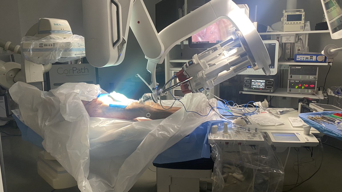 Alan Lumsden, MD, CV Chairman/Director tweet media