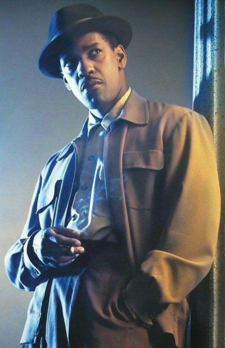 This year, we kicked off #Noirvember with #DevilInABlueDress on the #HarlemUnbounding Patreon! It's a movie that should have become a film franchise. patreon.com/posts/long-noi…