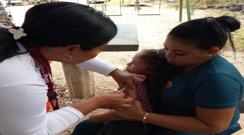 Desarrollan jornada de vacunación a niños del estado Aragua

Se llevó a cabo una campaña de vacunación en 43 comunidades para completar esquemas de inmunización en niños de cero a 10 años, siguiendo directrices del Gobierno y promoviendo la salud infantil en toda la región.