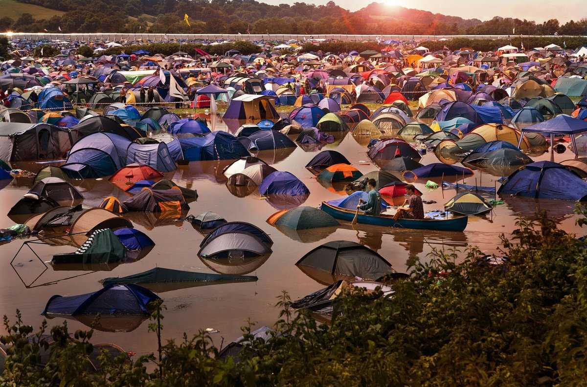 glastopedia's tweet photo. This happens every year at @Glastonbury, so it's probably a good idea to find a better festival instead of trying for tickets. https://t.co/YQwVP7aWEw
