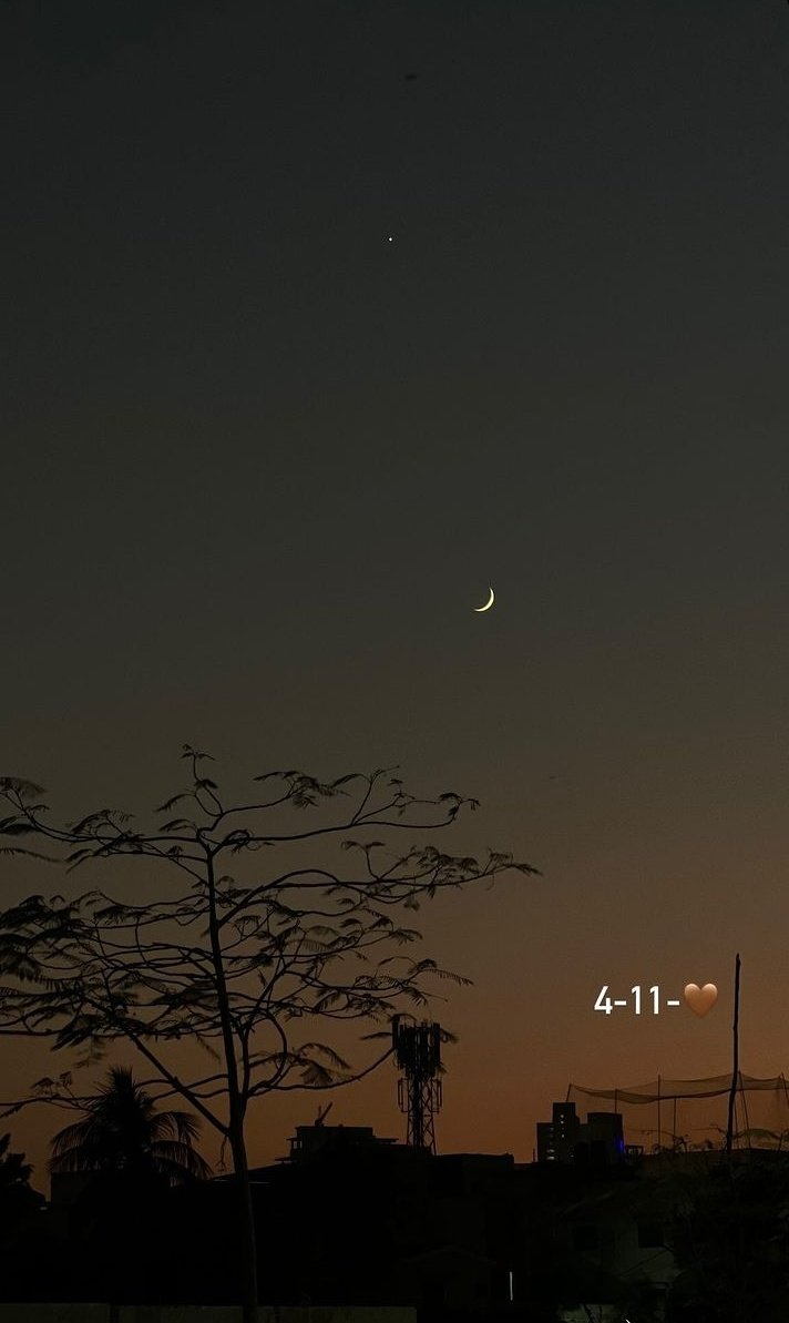 mishii56's tweet photo. 🌙🫀 https://t.co/qM9Sx95hus