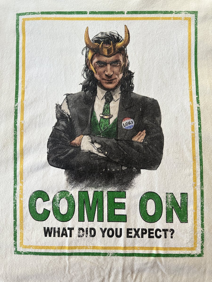 DistracteDream's tweet photo. Today’s voting gear. https://t.co/zw1hXEBeH2