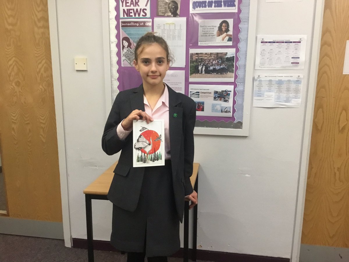 Congratulations to Eve the winner of this year’s LHS Christmas card competition with a super piece of art work. Well done 👏🎄