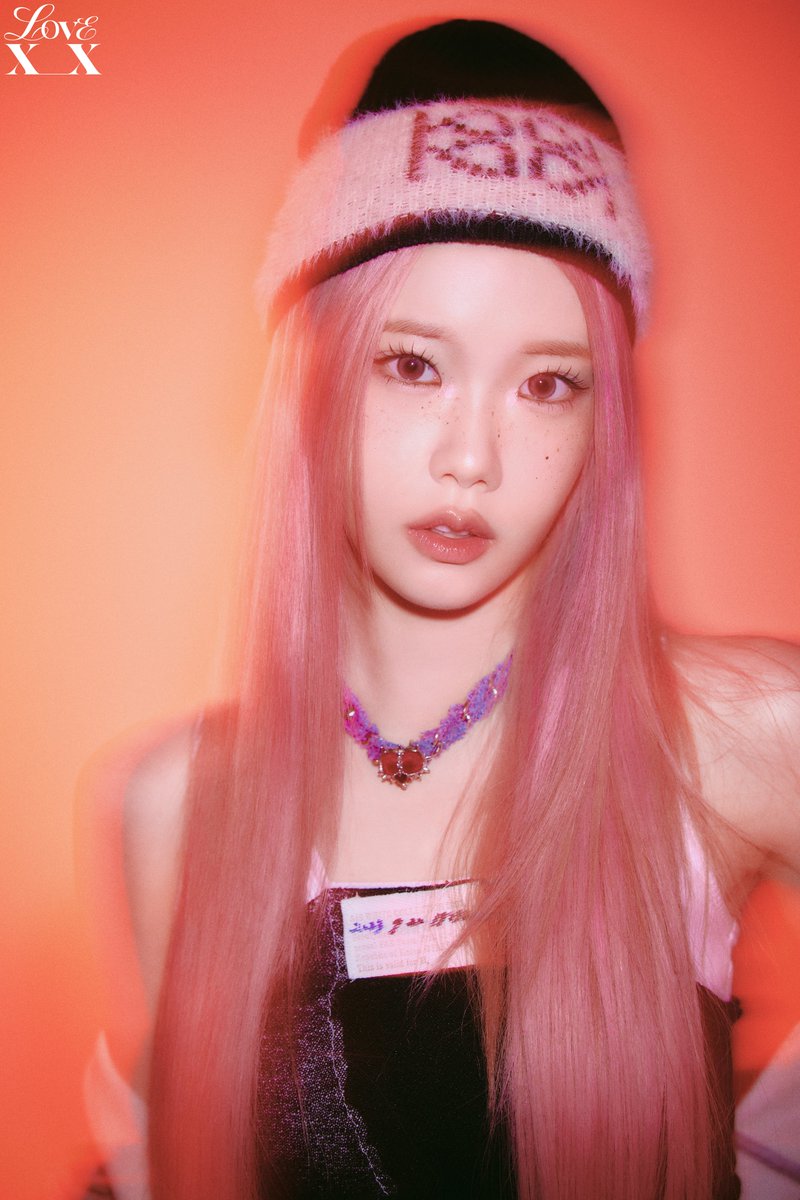 CLASS:y 3RD MINI ALBUM
[𝗟𝗢𝗩𝗘 𝗫𝗫]
CONCEPT PHOTO BEAUTIFUL ver

2024.11.15 12PM (KST)

#CLASSy #클라씨
#CHAEWON #채원
#Psycho_and_Beautiful
#LOVE_XX