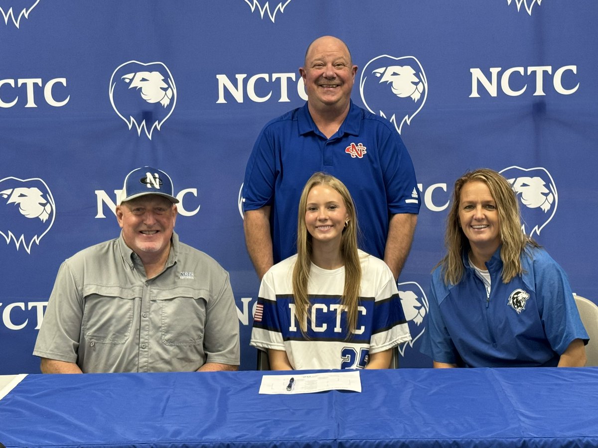 #16 Rylee Adams signs to North Central Texas College. 

Congratulations Rylee!!! 🥎