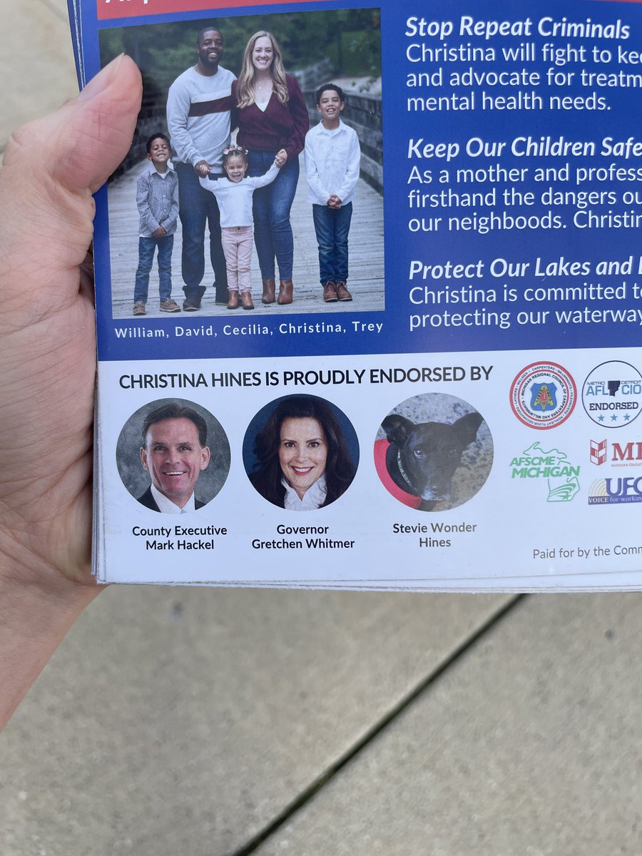 Lots of voters at this polling location in Warren this morning - line is moving quickly! Last minute push to get Stevie Wonder Hines’ mom <a href="/cbhines586/">Christina Hines</a> elected Macomb County Prosecutor!