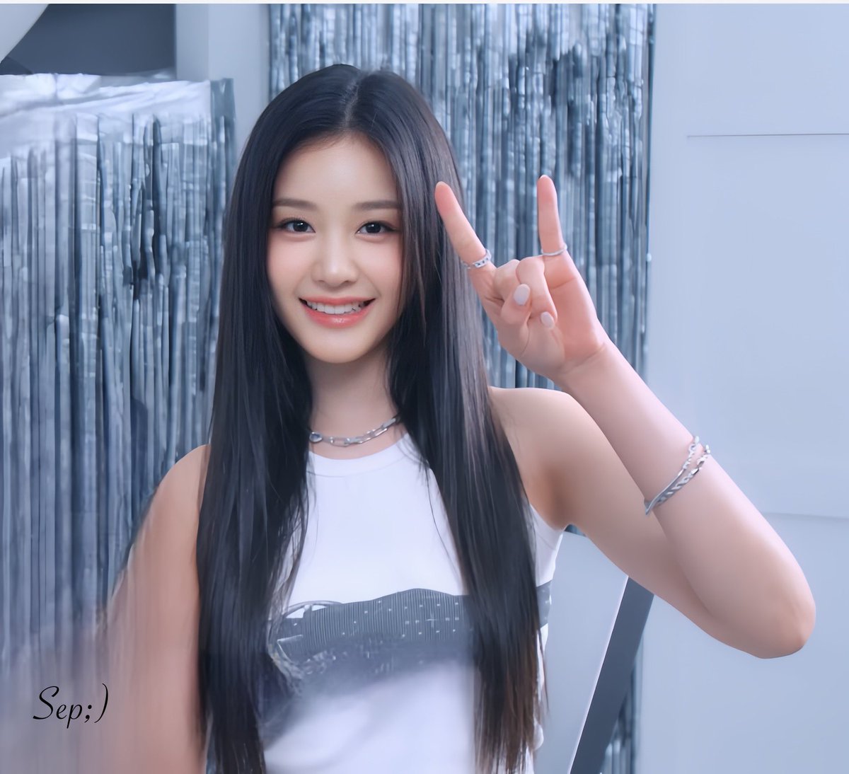 SeptyaSept12111's tweet photo. 👑

#PHARITA #파리타 
#BABYMONSTER #베이비몬스터 https://t.co/i6SXdQlx8H