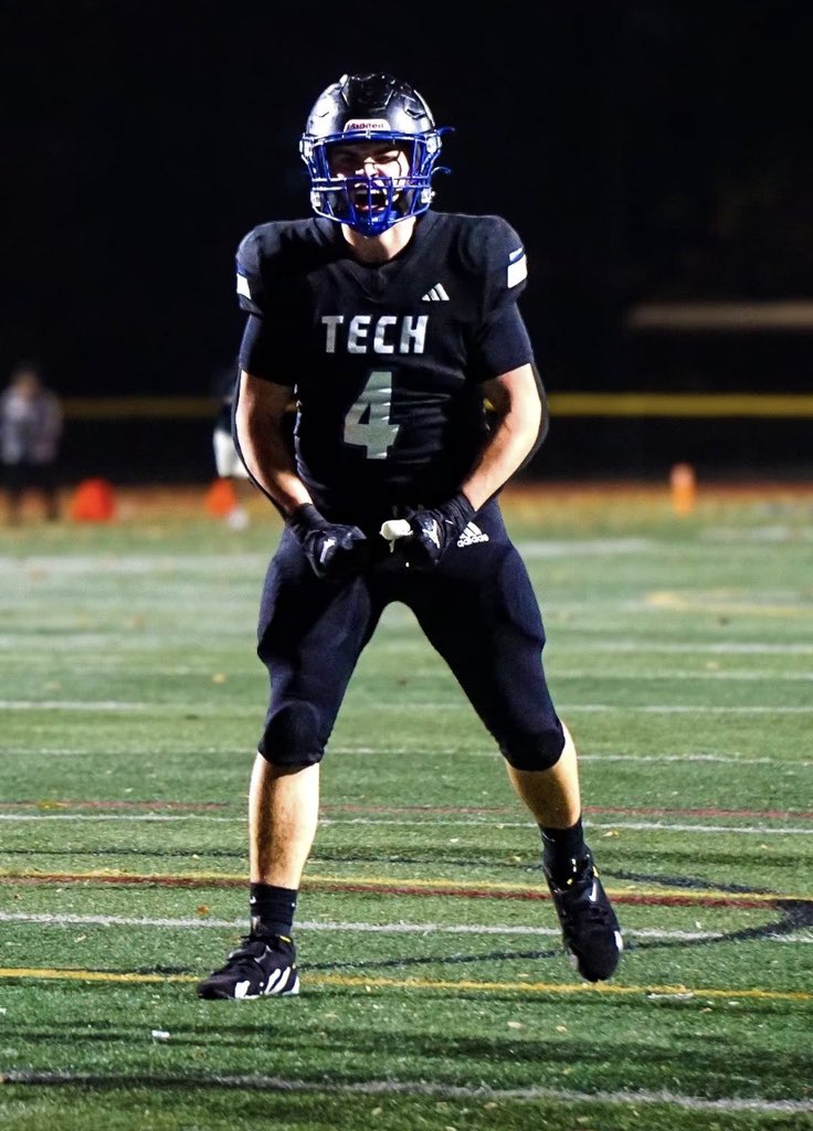1st Playoff Game in the books‼️ Grateful to have another week of Football 🙏Coaches please take the moment to watch my highlights from last Friday, greatly appreciated. 

<a href="/PCTI_CoachMuir/">Antony Muir</a> <a href="/Coach_Fava50/">Matt Fava</a> <a href="/PCTIBulldogFB/">Passaic Tech High School Football</a> 

share.qwikcut.com/672a1dca1ff186…