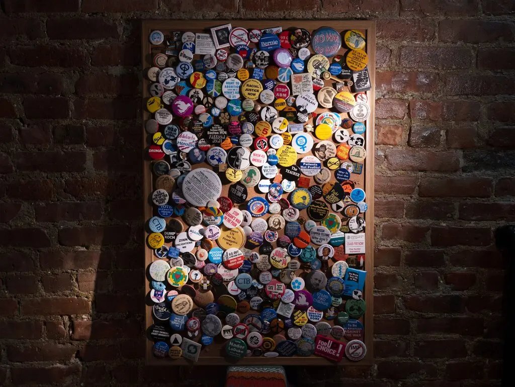 On this international day of nail-biting, allow me to distract you with this piece about the intersection of politics and family history by Ariel Lown Lewiton for the NYTimes Magazine.

nyti.ms/3YvrIrD

#familyhistory #genealogy