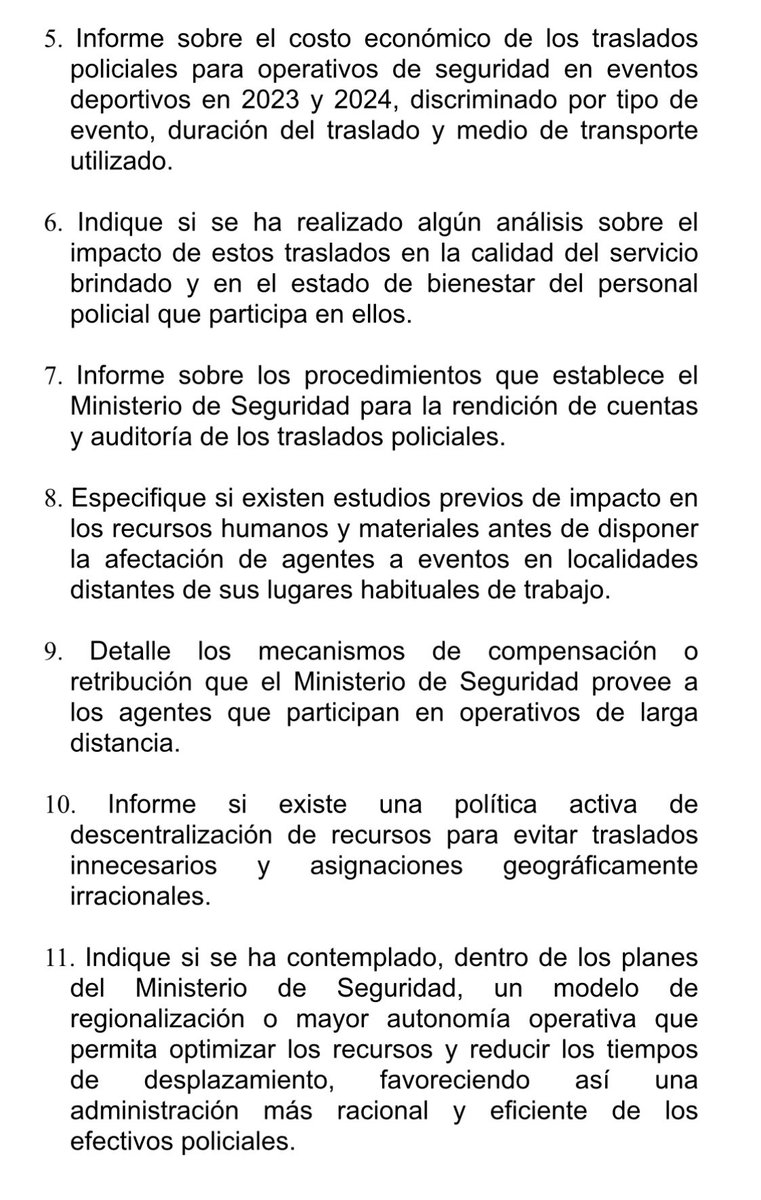 Este fin de semana fallecieron 4 efectivos de la policía bonaerense en un accidente vial. Le pedimos informes al min. de seguridad provincial sobre las decisiones y mecanismos operativos que hacen tener que trasladar efectivos policiales mas de 700km para un partido de fútbol.