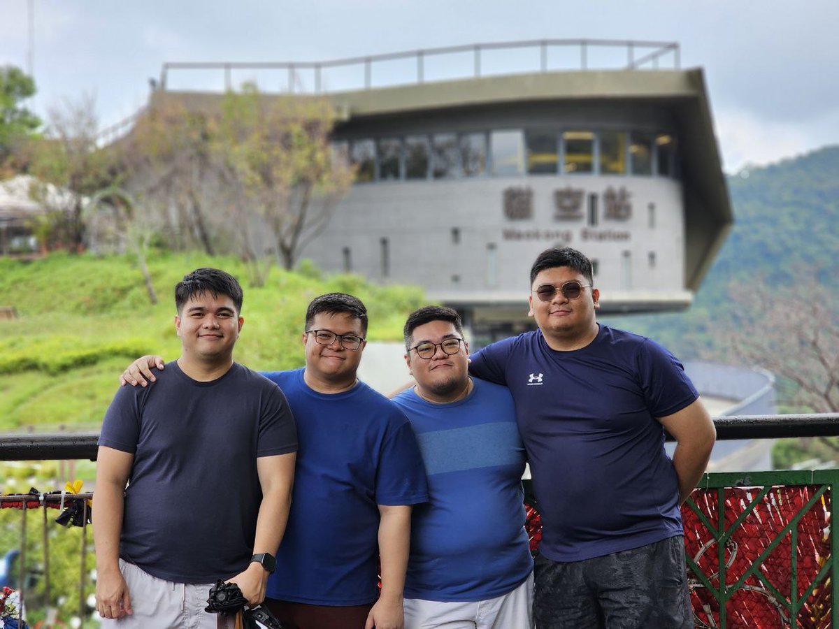 rev_coded's tweet image. Fave pic of us in 🇹🇼