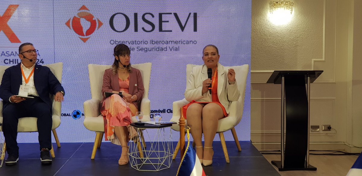conaset's tweet image. #AgendaMTT | Nuestra sec. Ejecutiva participa junto a líderes de Seguridad Vial de #México y #Ecuador en panel "El rol de las instituciones responsables por la seguridad vial y la implementación del Sistema Seguro", moderado por la Presidenta del @Programa_OISEVI#MovámonosSeguros
