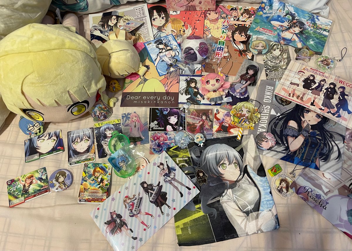 I GOT A NEW REI TOGETSU MERCH😭🙏💙 it’s a bromide  and nyochio rei!!!!💙 and also all my new merch that I received today