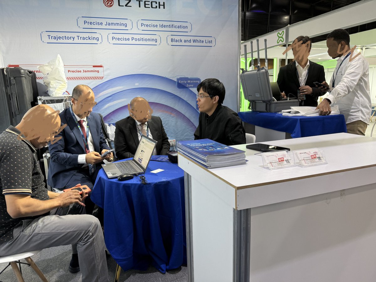 Michael95129915's tweet photo. Waiting for you to discuss the C-UAV solution.
Booth No. : F25
#antidrone #counterdrone #cuas #cuav #dronedetection #dronejamming #dronespoofing #dronedefense
#counterterrorism #DJI #Skydio #Parrot #Autel #drone #airportprotection #airportsecurity #uav #uas #SAADEF 2024 https://t.co/xBEh4Mp7d8