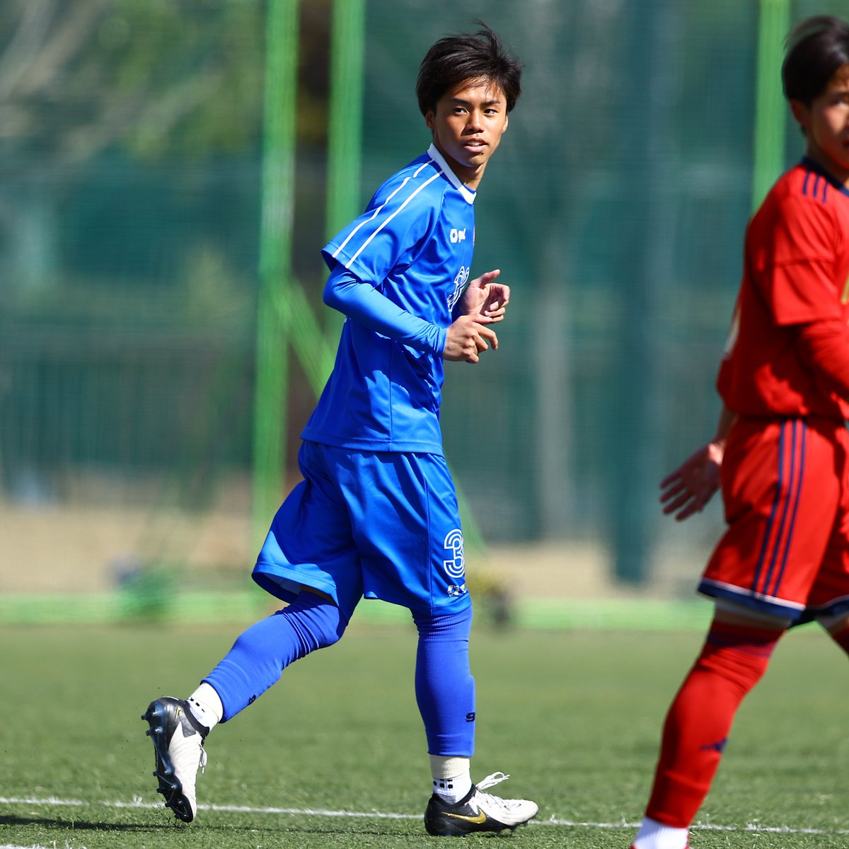 nankatsu_staff's tweet photo. 那須甚有選手 退団のお知らせ

このたび、那須甚有選手が南葛SCを退団することになりましたのでお知らせいたします。これまでの温かいご支援、ご声援、誠にありがとうございました。以下、本人からのメッセージです。

■那須甚有選手コメント

今シーズンをもちまして、南葛SCを退団することになりました。

今年1年怪我ばかりで、チームの役には立てず不甲斐ない思いをする日々でした。今もまだリハビリ期間中ではありますが、サッカーは続けたいなと思っています。これからも応援していただけますと幸いです。

南葛SCという素晴らしいチームに入団できたこと、そこで出会った尊敬できる先輩方、どんな時も声をかけてくださった温かい南葛ファン、サポーターの皆様、個人パートナーをしてくださった皆様。1年間という短い期間ではありましたが、自分にとってはかけがえのない1年でした。

本当にありがとうございました。