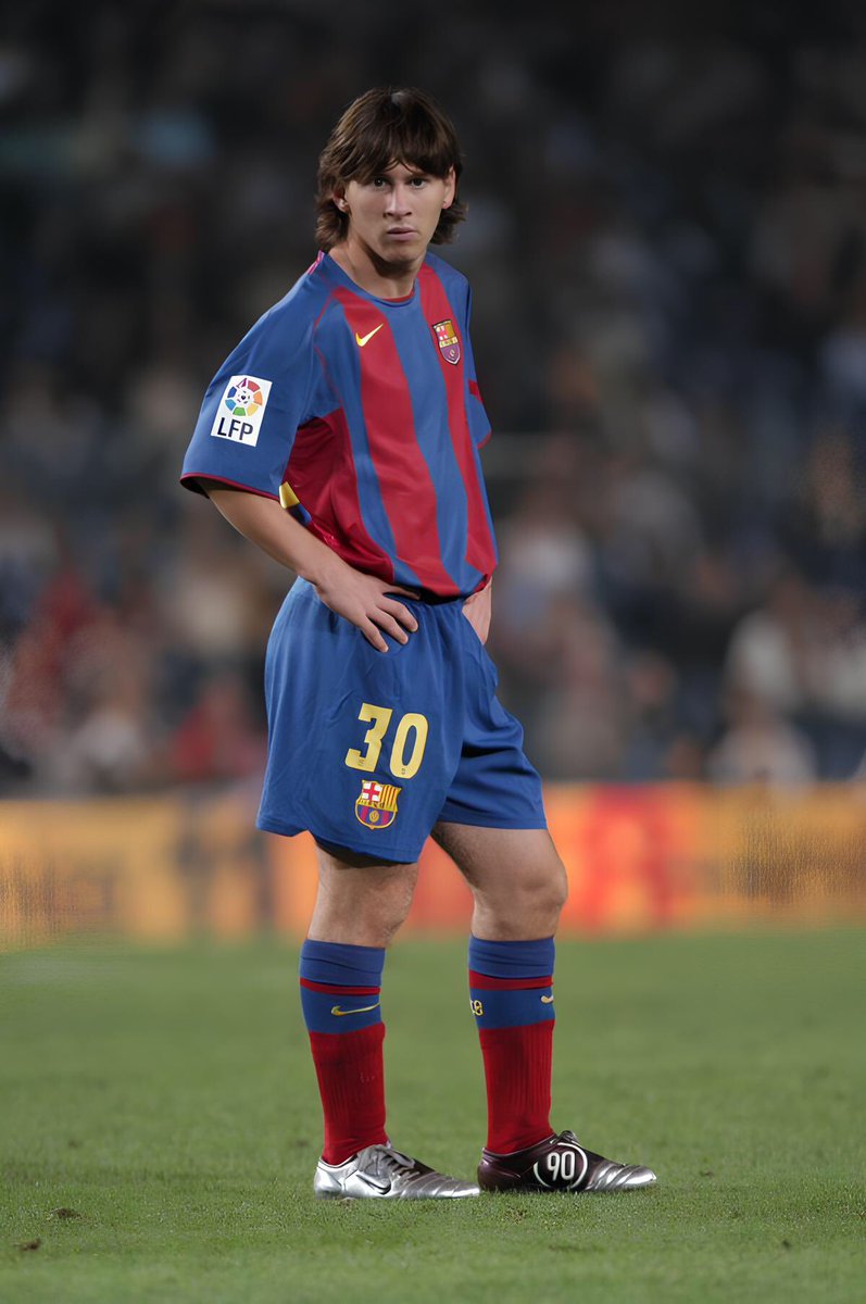Messi de TOTAL 90. 🤩

Nostálgico!