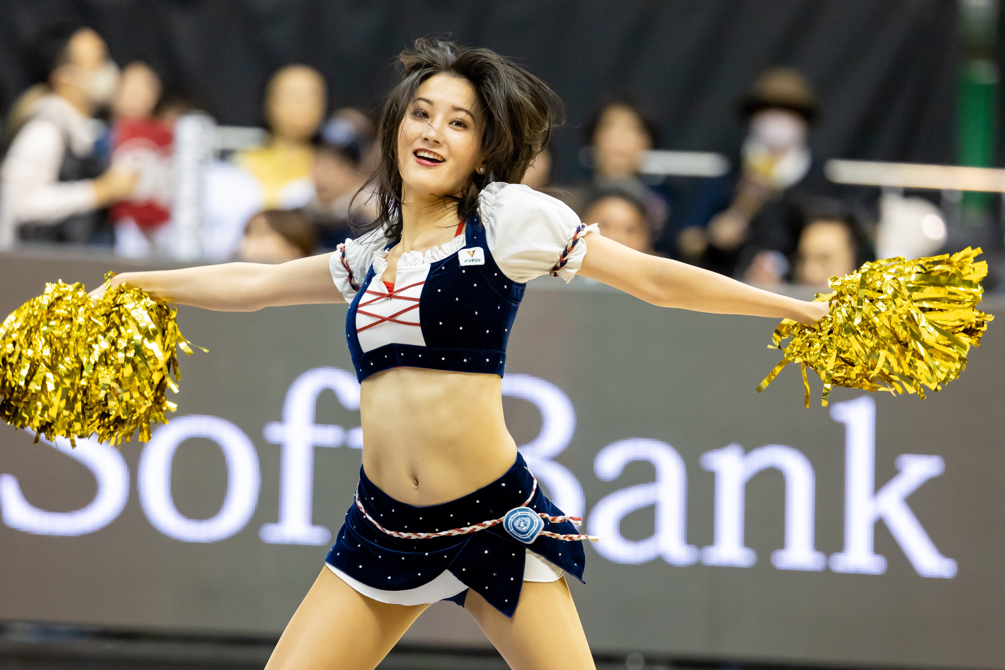 🏀 横浜ビー・コルセアーズ オフィシャルチアリーダーズ「B-ROSE